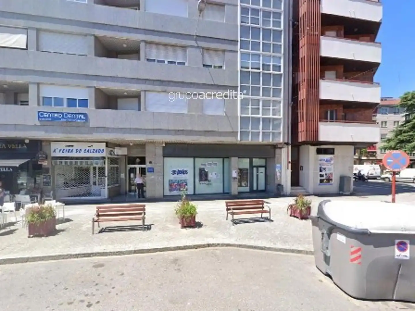 Locale commerciale in vendita a Santiago (De)