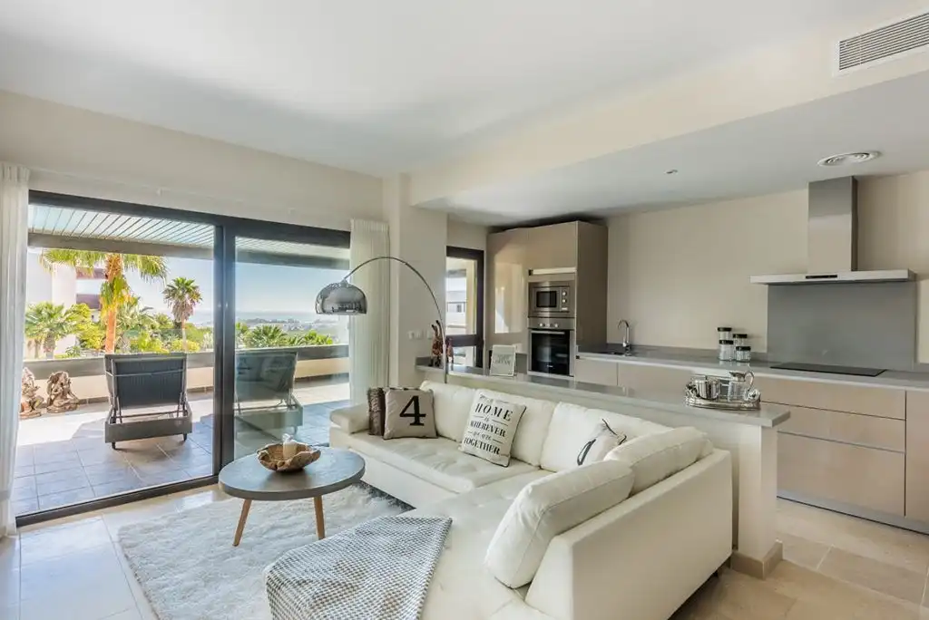 Apartment with terrace for sale in Urbanizacion los Flamingos 145, imagen 3