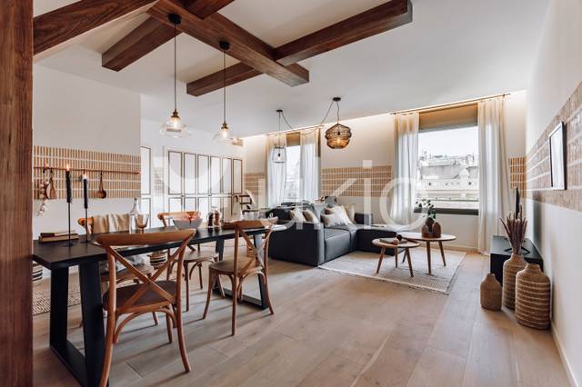 Apartamento en Alquiler en Carrer d'Ausiàs Marc en Dreta de l'Eixample