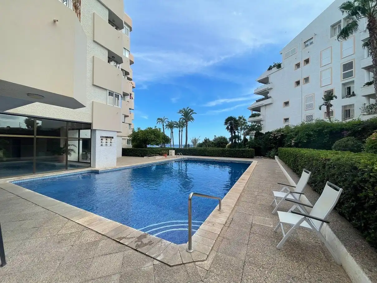 Piscina de Apartamento de alquiler en Altea con Calefacción, Terraza y Amueblado