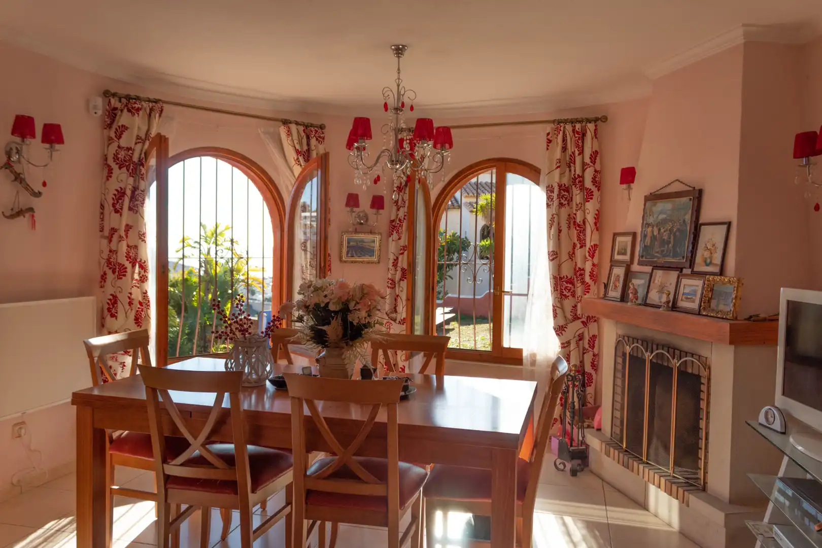 Dining room of Houses for sale in Benitachell / El Poble Nou de Benitatxell  with Air Conditioner, Heating and Private garden