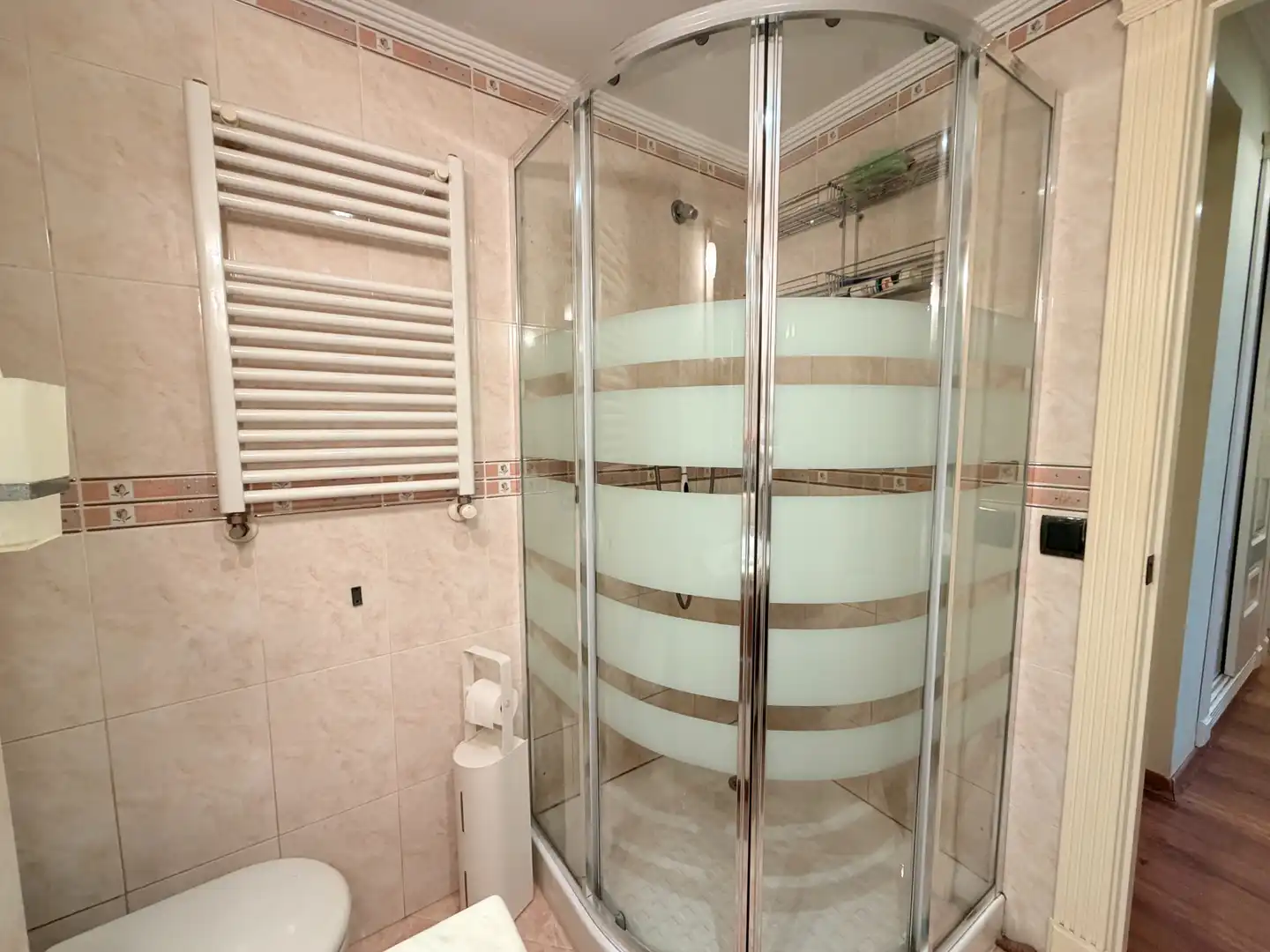 Baño de Piso en venta en Castellón de la Plana / Castelló de la Plana con Aire acondicionado, Calefacción y Parquet