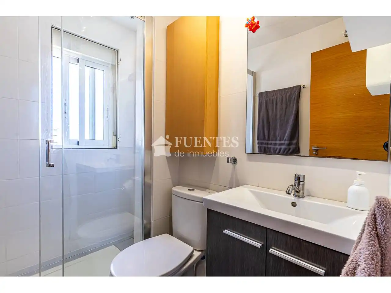 Bathroom of Apartments for sale in Alicante / Alacant  with Air Conditioner, Storage room and Community pool