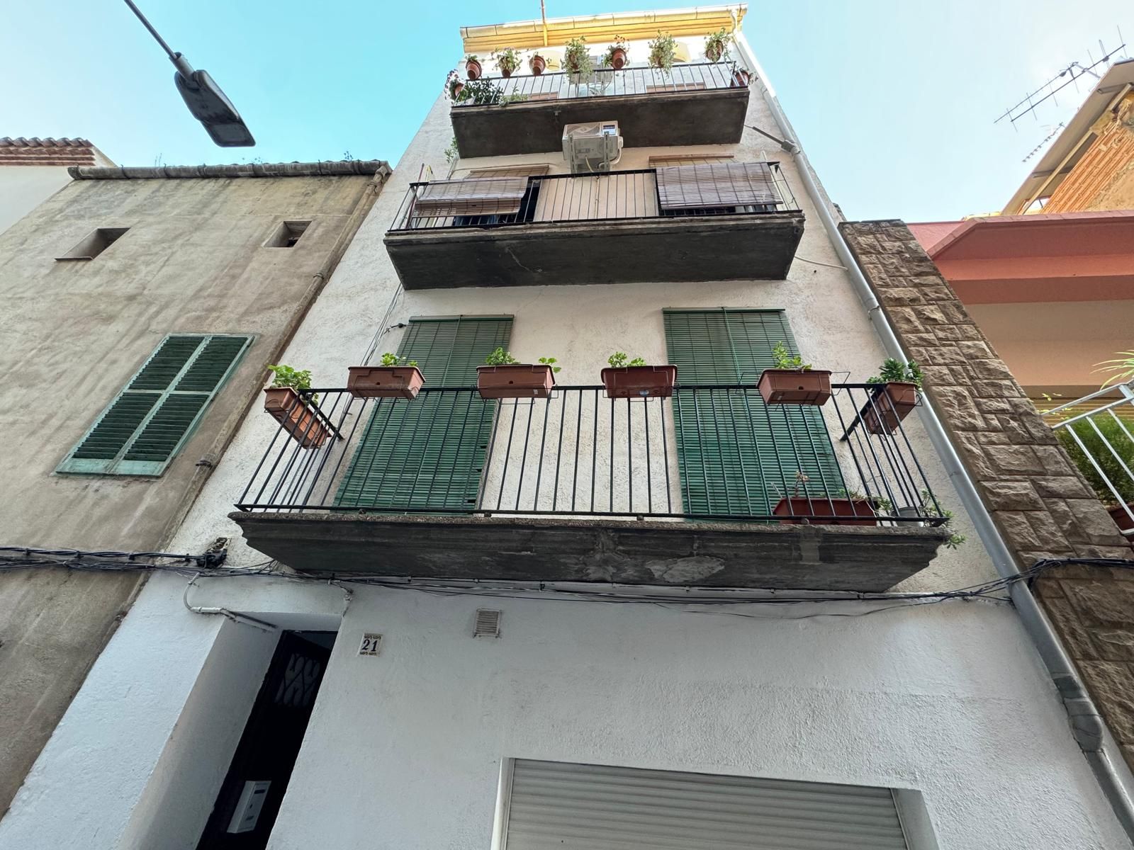 Terrassa de Pis en venda en Flix amb Terrassa i Alarma