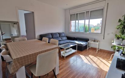 Living room of Flat for sale in L'Hospitalet de Llobregat  with Balcony