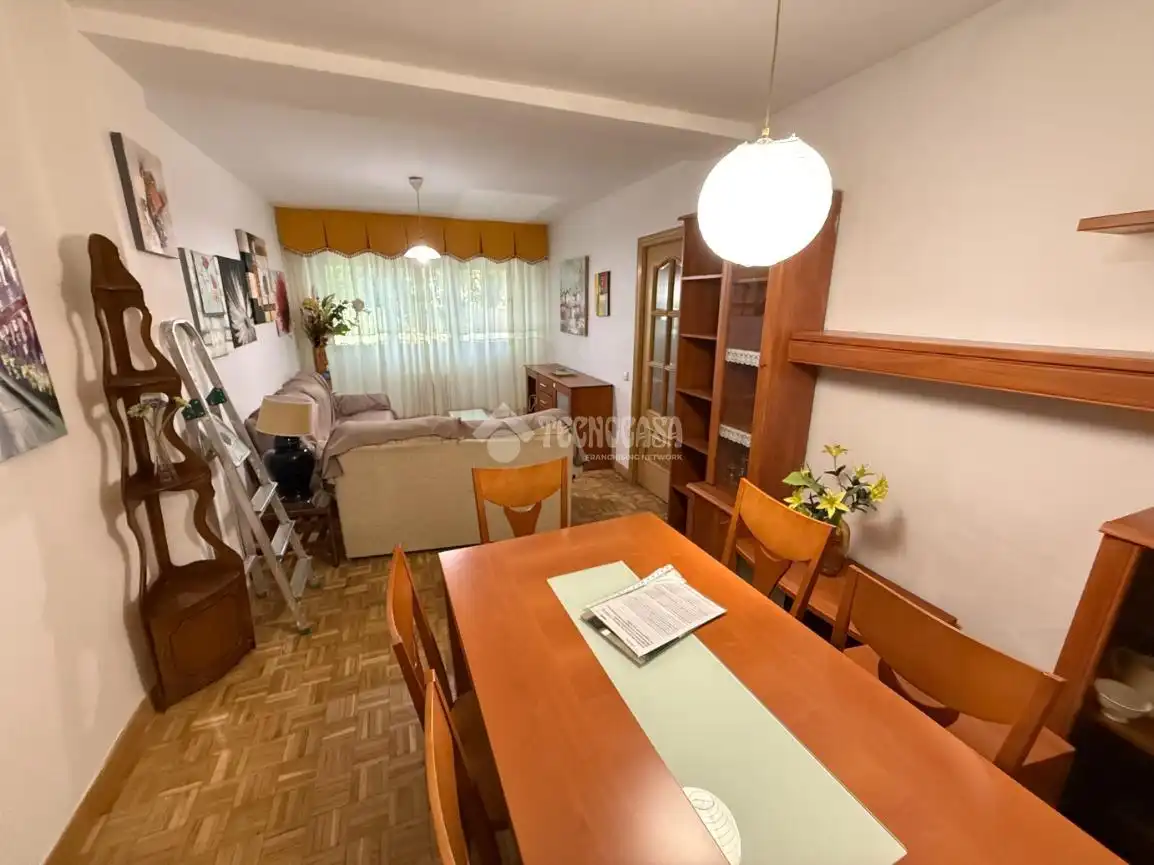 Sala d'estar de Pis de lloguer en Guadalajara amb Calefacció