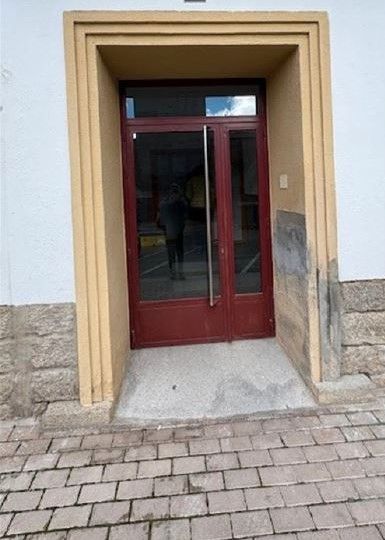 Piso en venta en Las Navas del Marqués  con Parquet y Terraza