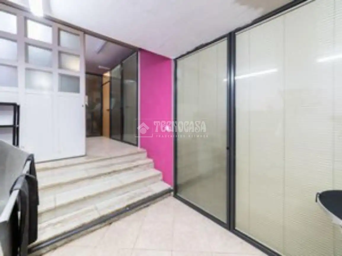 Edificio en venta en L'Arboç