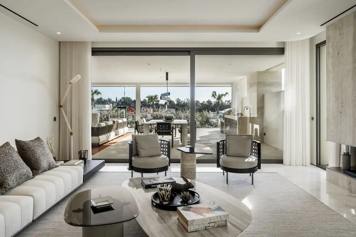 Living room of Apartments for sale in Marbella  with Terrace and Storage room