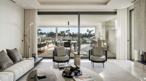 Foto 5 de Apartament en venda a Las Lomas de Río Verde, Marbella