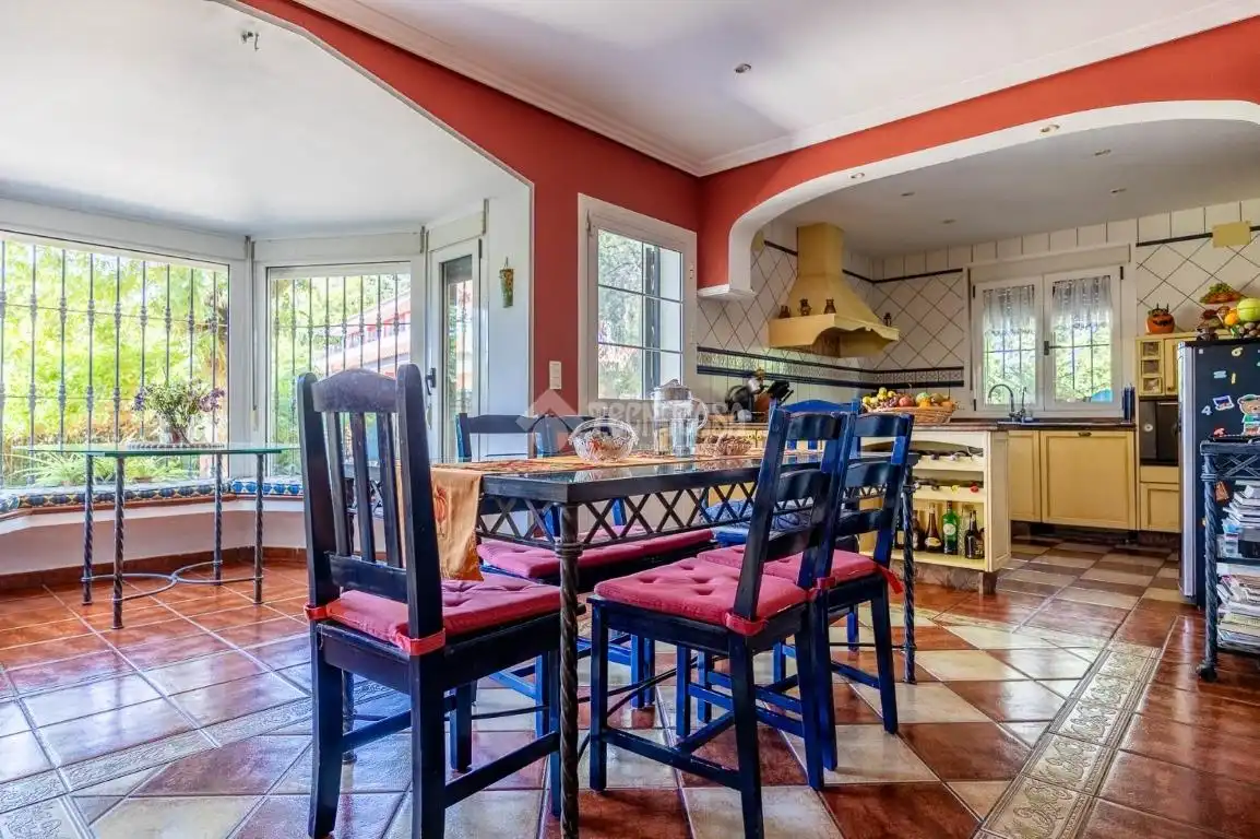 Haus zum Verkauf in Valencina de la Concepción, imagen 2