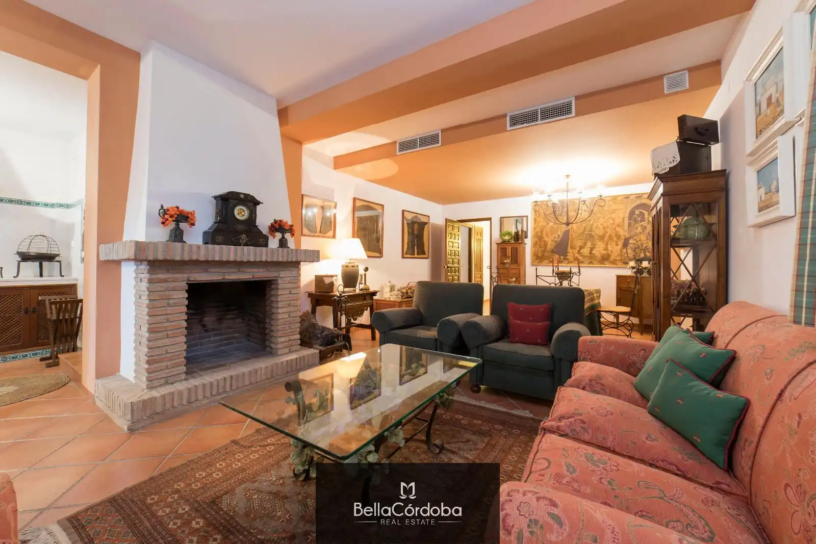 Living room of Houses for sale in Córdoba  with Air Conditioner, Heating and Terrace