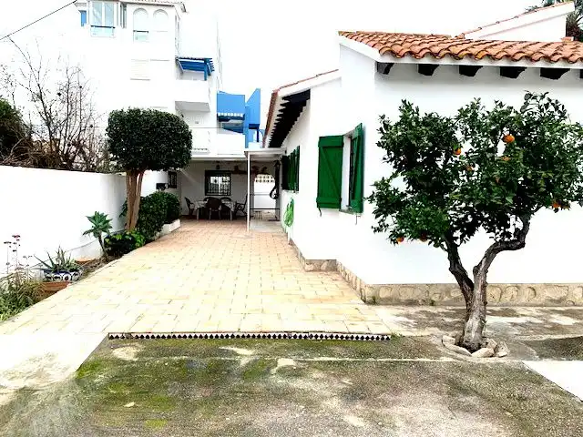 Vista exterior de Casa o chalet en venta en Dénia con Aire acondicionado, Calefacción y Jardín privado