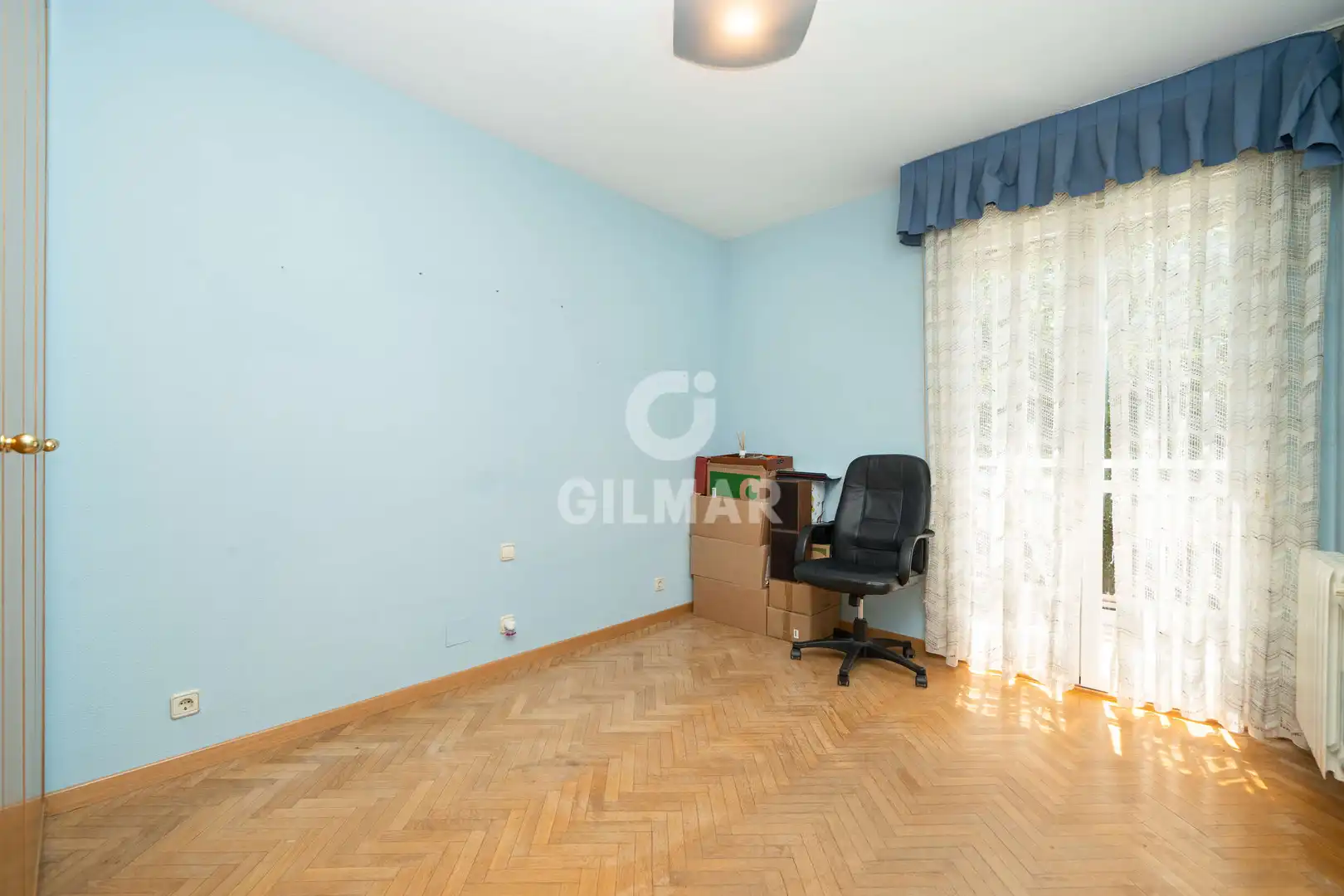 Bedroom of Detached homes for sale in Madrid  with Heating, Private garden and Swimming Pool