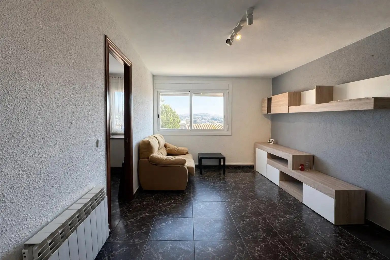 Sala d'estar de Pis en venda en Sant Joan de Vilatorrada amb Calefacció i Alarma