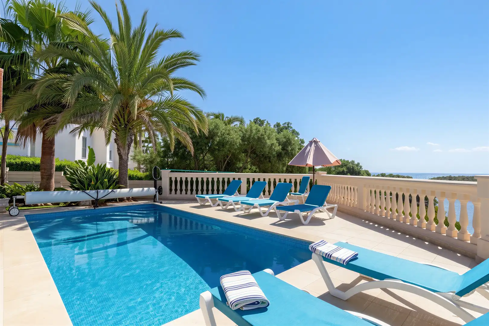 Piscina de Finca rústica en venta en Llucmajor con Aire acondicionado, Terraza y Trastero