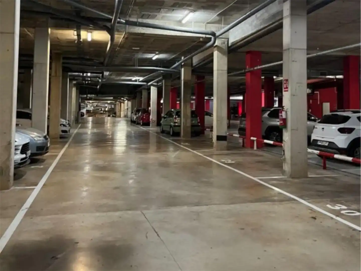 Parkplatz von Garage zur Miete in Viladecans