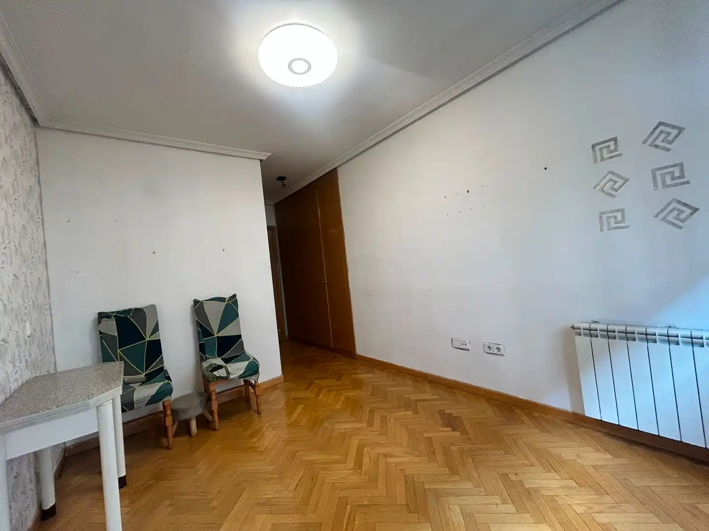 Wohnung zum Verkauf in Parla mit Klimaanlage, Heizung und Abstellraum