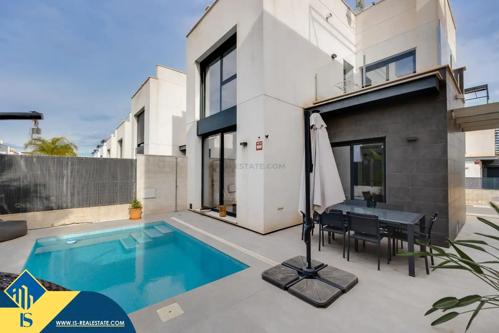 Villa avec jardin à vendre à Orihuela Costa