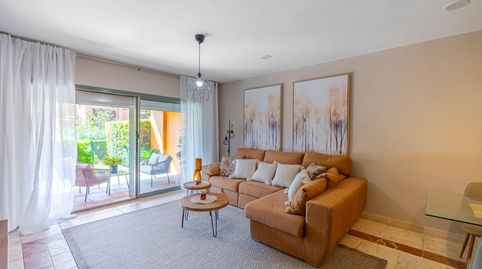 Foto 4 de Apartament en venda a La Alquería, Benahavís