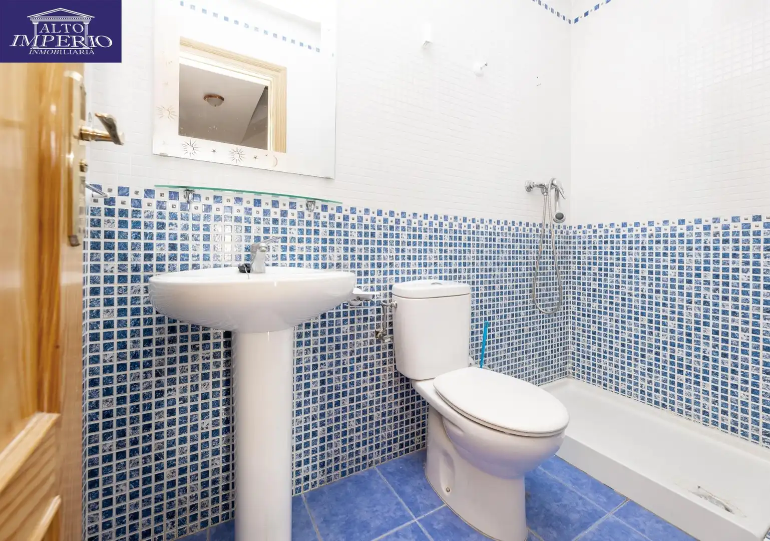 Terraced house with terrace for sale in San Antón, imagen 14