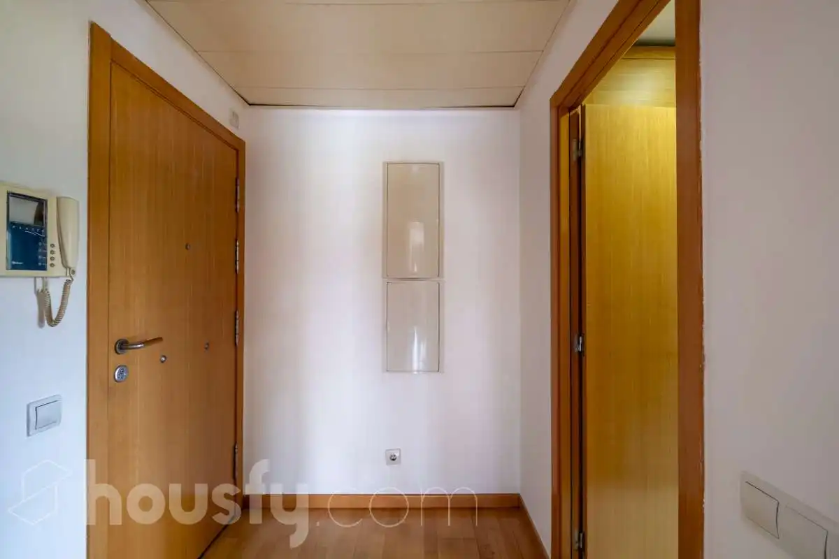 Flat for sale in Sant Cugat del Vallès  with Air Conditioner, Heating and Private garden