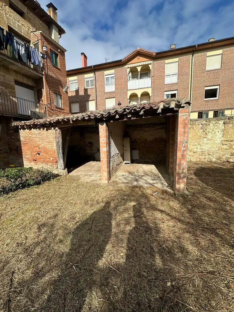 Altres en venda a Avenida La Rioja, imagen 3
