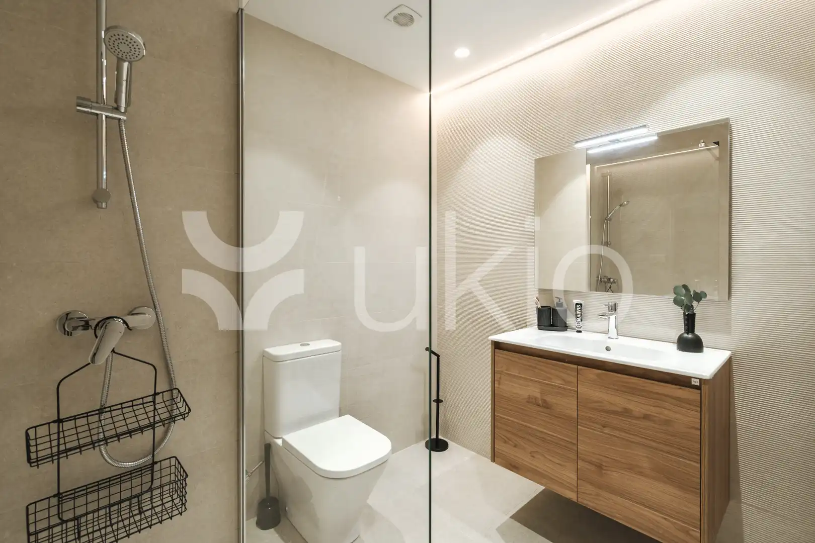 Apartment with terrace to rent in Paseo del Rey, imagen 22