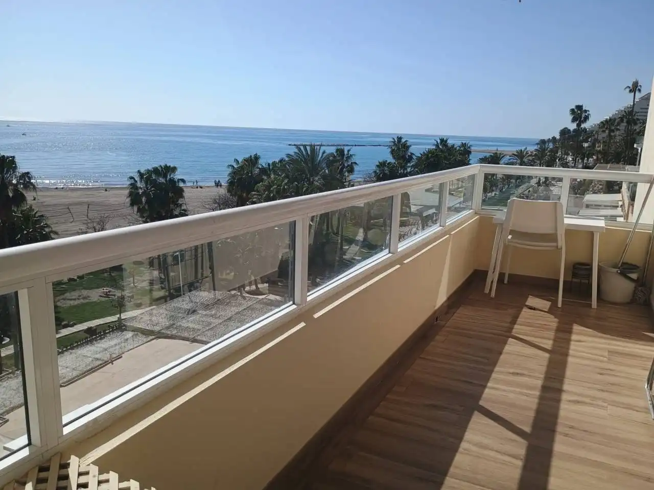 Apartament amb ascensor en venda a Puerto Marina, imagen 17