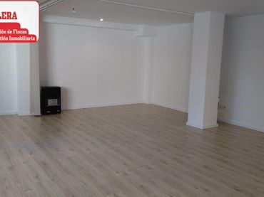 Local comercial en venda a Ibi