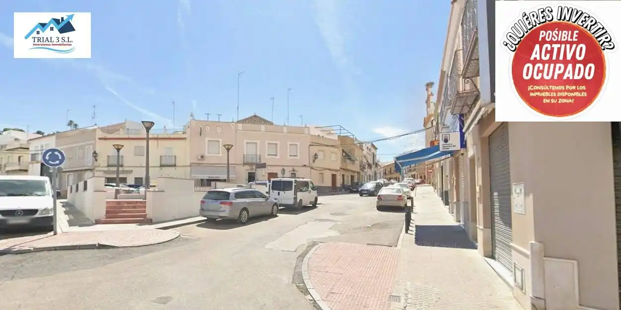 Casa en venda a Calle de Marchena