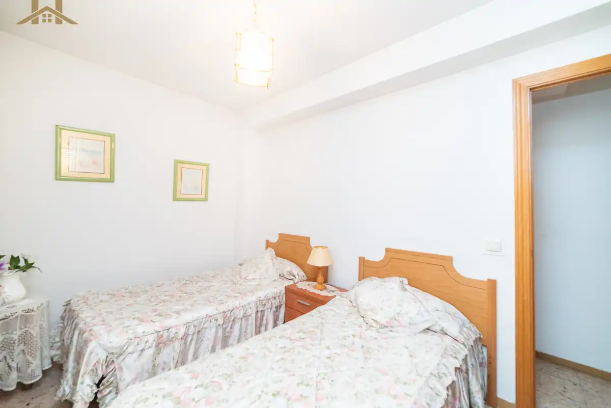 Habitación de Piso en venta en Móstoles con Aire acondicionado y Calefacción