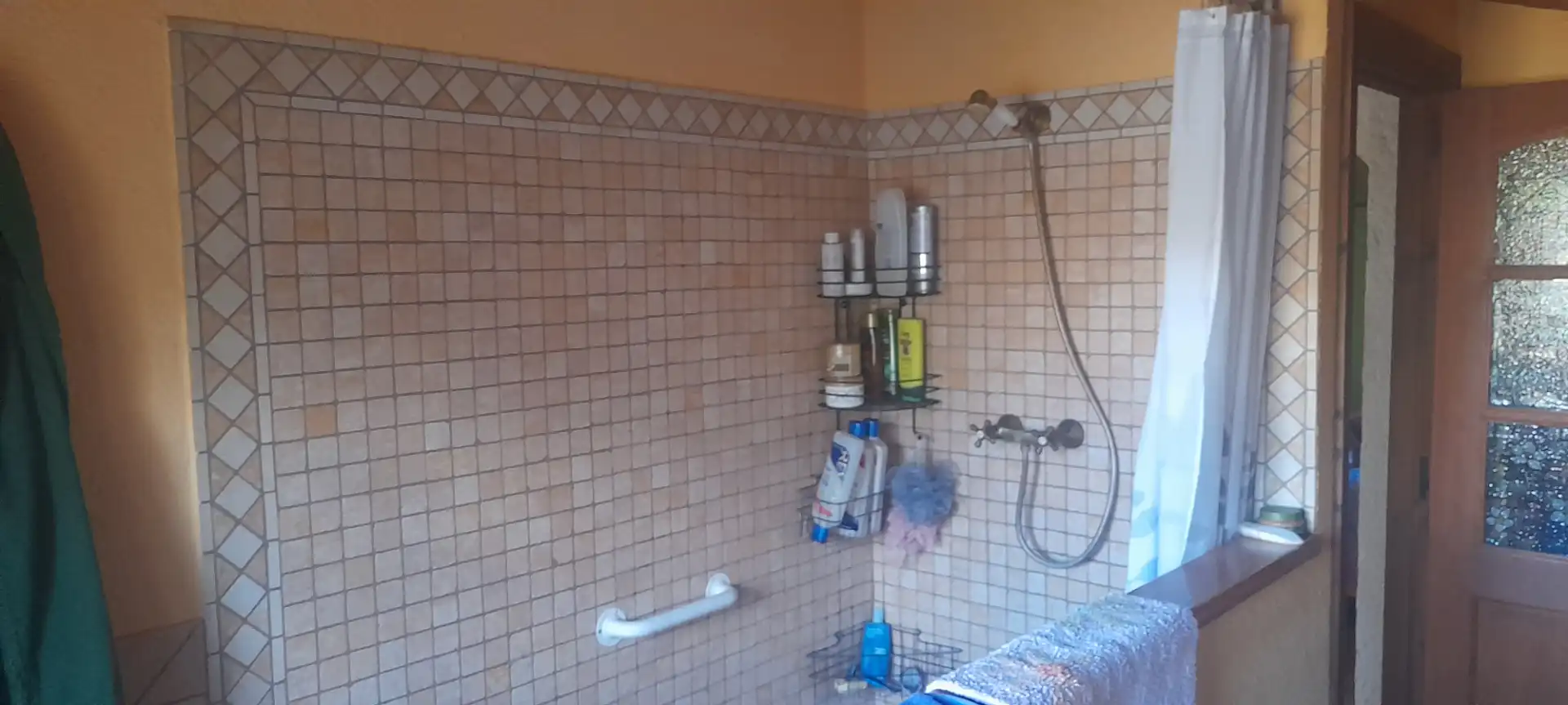 Baño de Finca rústica en venta en Gósol con Calefacción, Jardín privado y Trastero