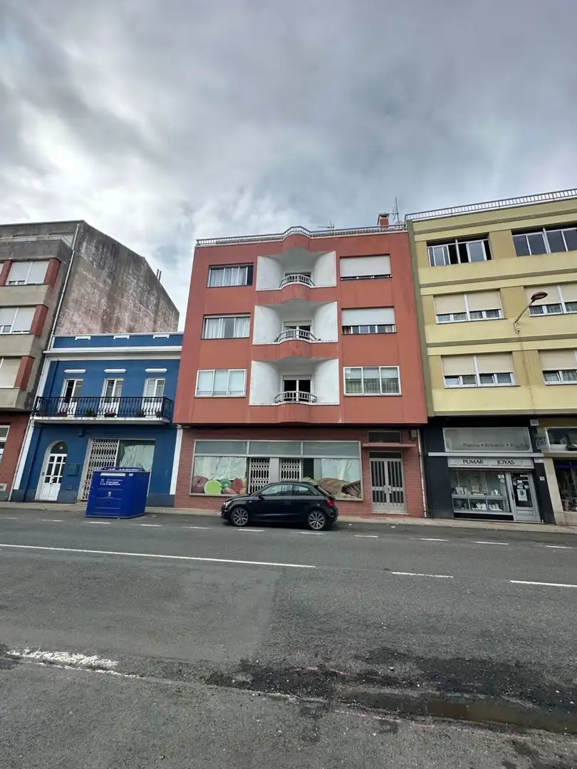 Flat for sale in Avenida Constitución 36, imagen 2