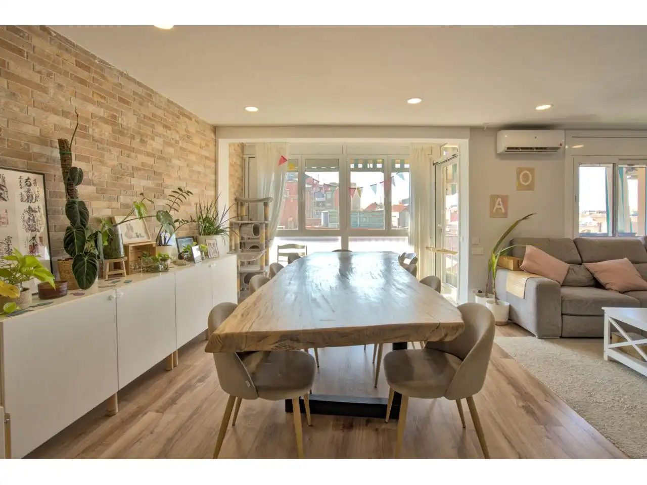 Comedor de Dúplex en venta en Terrassa con Aire acondicionado, Calefacción y Parquet