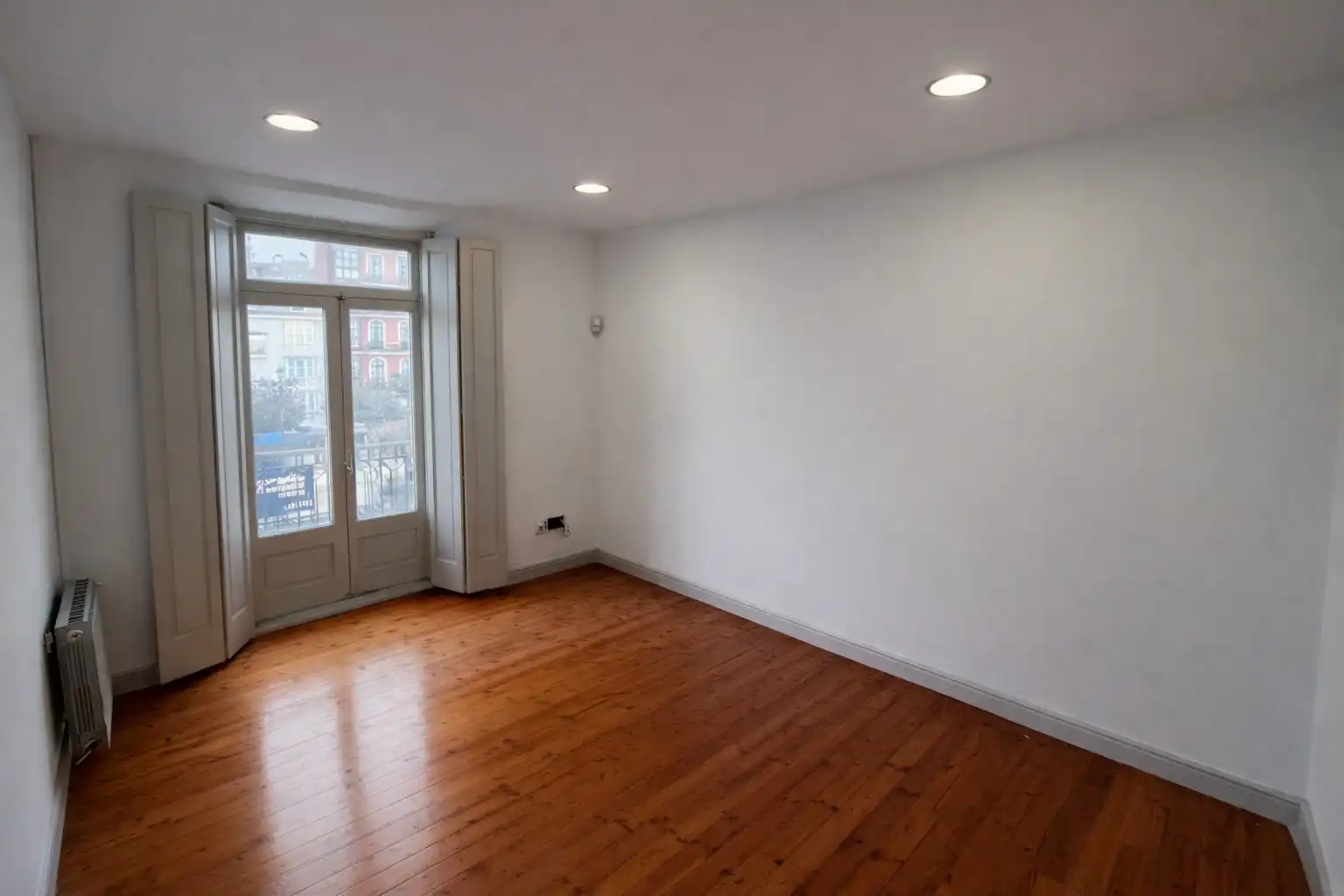 Sala de estar de Oficina de alquiler en Santander