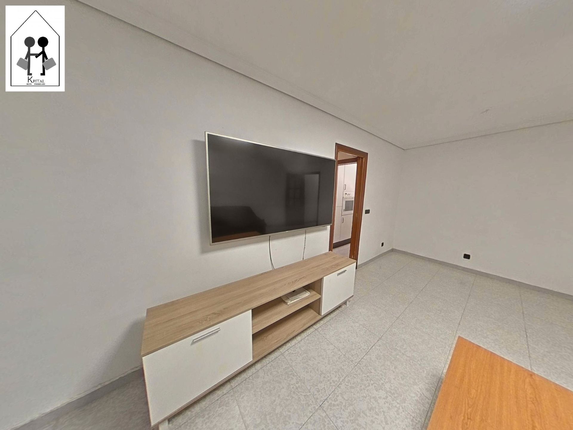 Sala d'estar de Pis en venda en  Sevilla Capital amb Aire condicionat i Calefacció