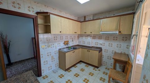 Foto 5 de Piso en venta en Avenida Castillitos, Los Dolores, Cartagena