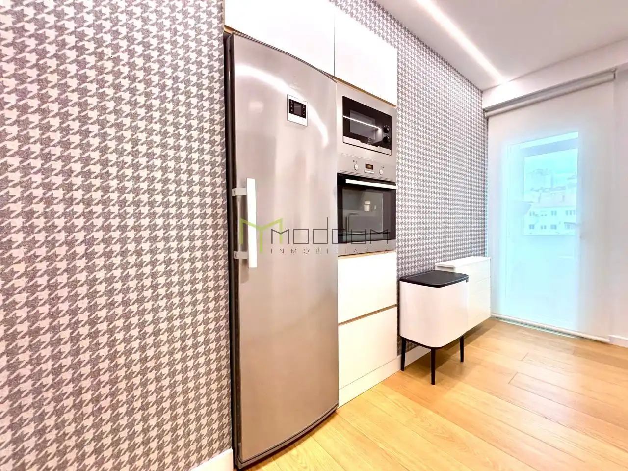 Küche von Maisonette zum Verkauf in Santiago de Compostela  mit Heizung, Abstellraum und Möbliert