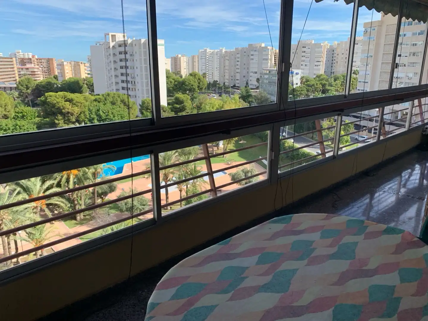 Habitación de Piso en venta en Alicante / Alacant con Terraza, Amueblado y Balcón
