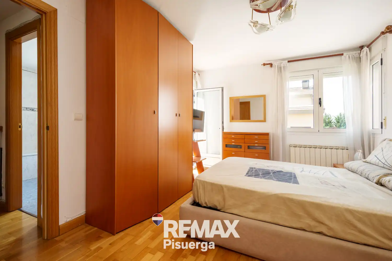 Dormitori de Casa o xalet en venda en Valladolid amb Aire condicionat, Calefacció i Terrassa