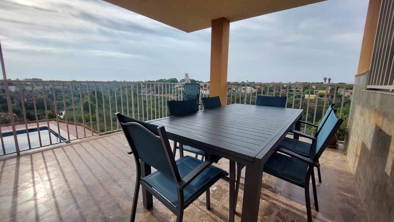 Terrassa de Casa o xalet en venda en Almazora / Almassora amb Jardí privat, Terrassa i Traster