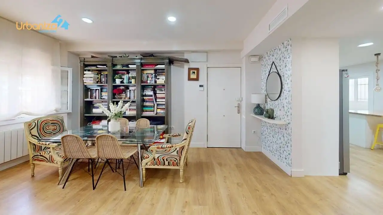 Piso en venta en Calle DIAZ BRITO, Santa Marina