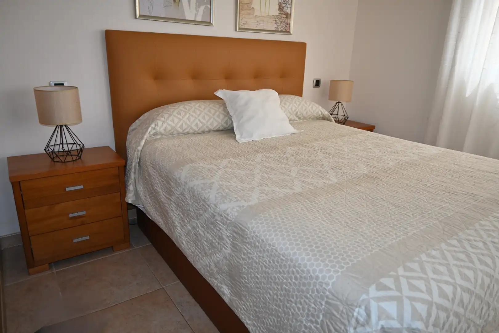 Schlafzimmer von Wohnungen zum Verkauf in La Manga del Mar Menor mit Klimaanlage, Heizung und Terrasse