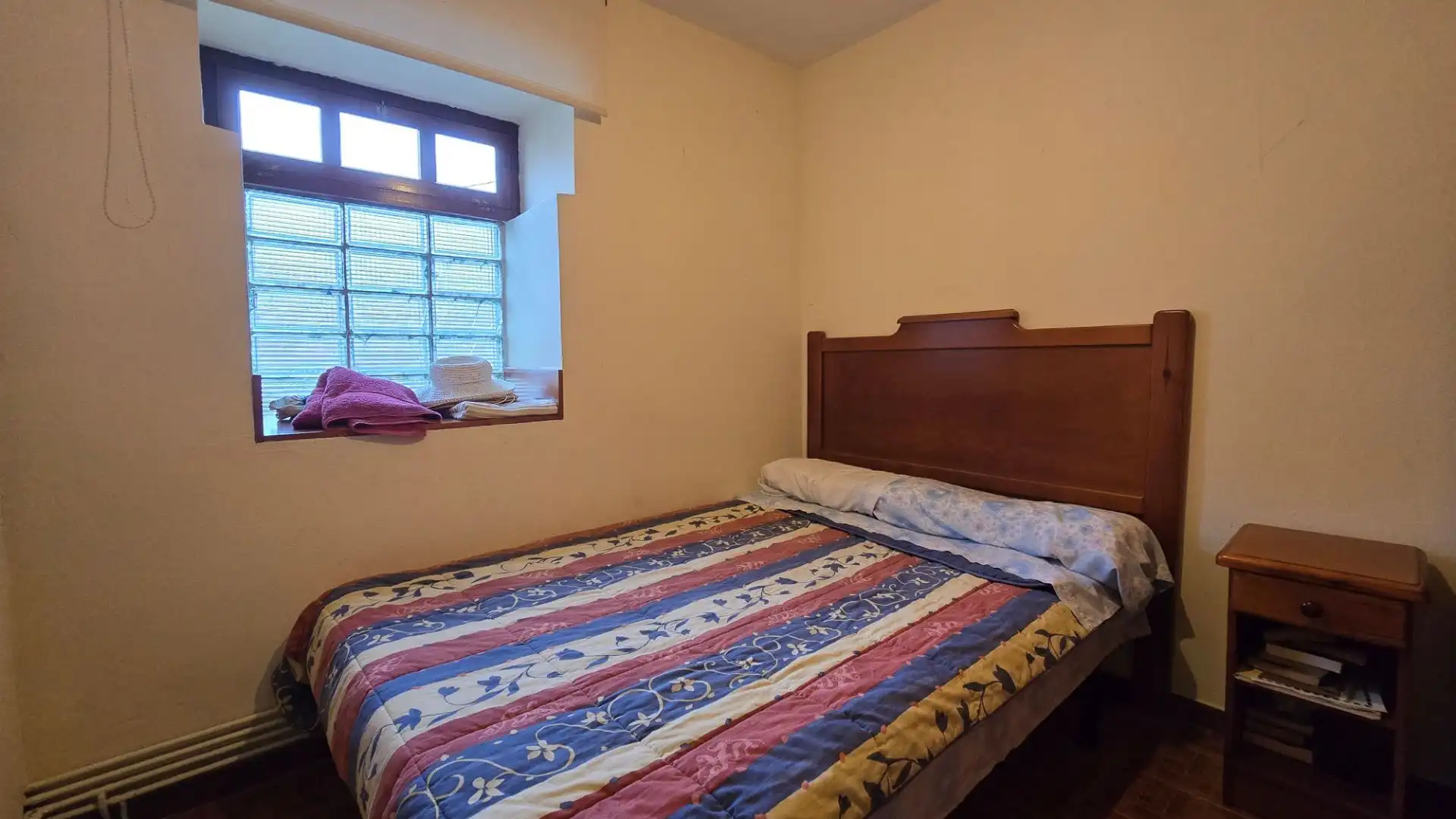 Habitación de Casa o chalet en venta en Llanes con Calefacción y Terraza