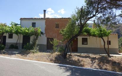 Vista exterior de Casa o xalet en venda en Órgiva amb Terrassa