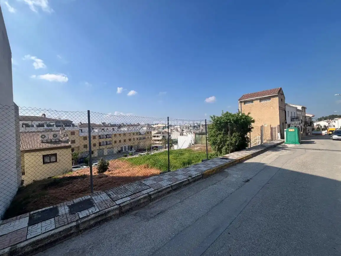 Außenansicht von Residential zum Verkauf in Martos