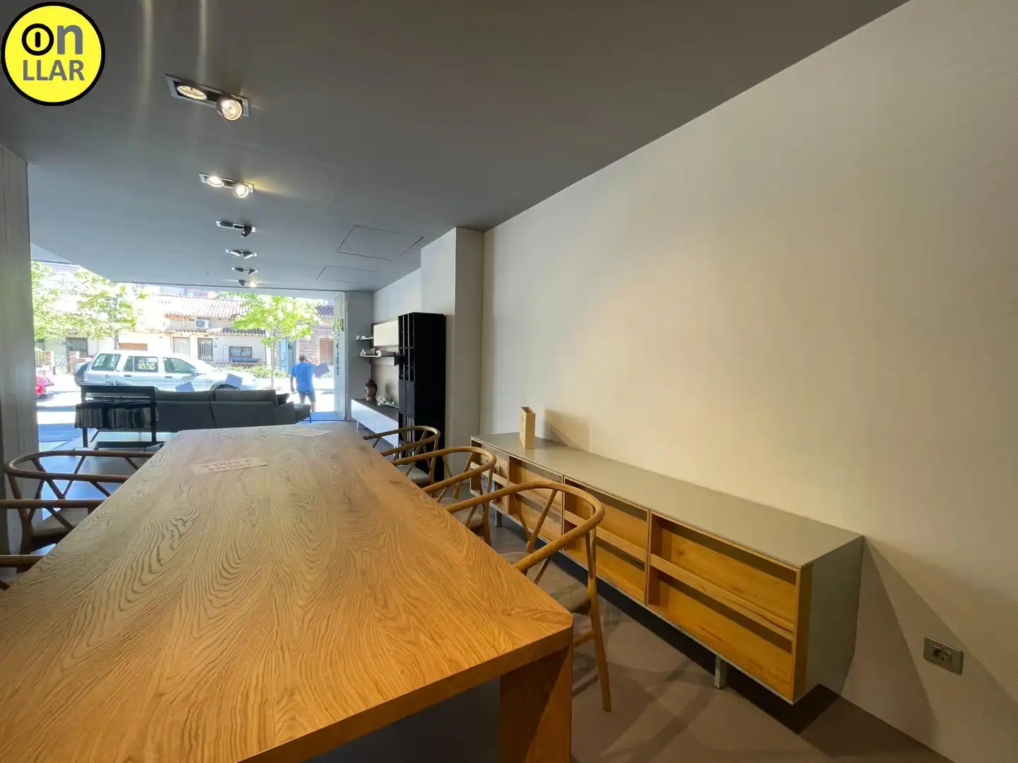 Comedor de Local en venta en La Garriga con Aire acondicionado