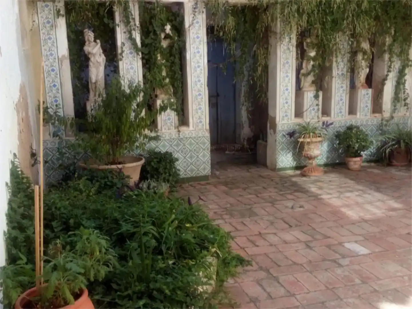 Jardí de Finca rústica en venda en La Font de la Figuera amb Balcó