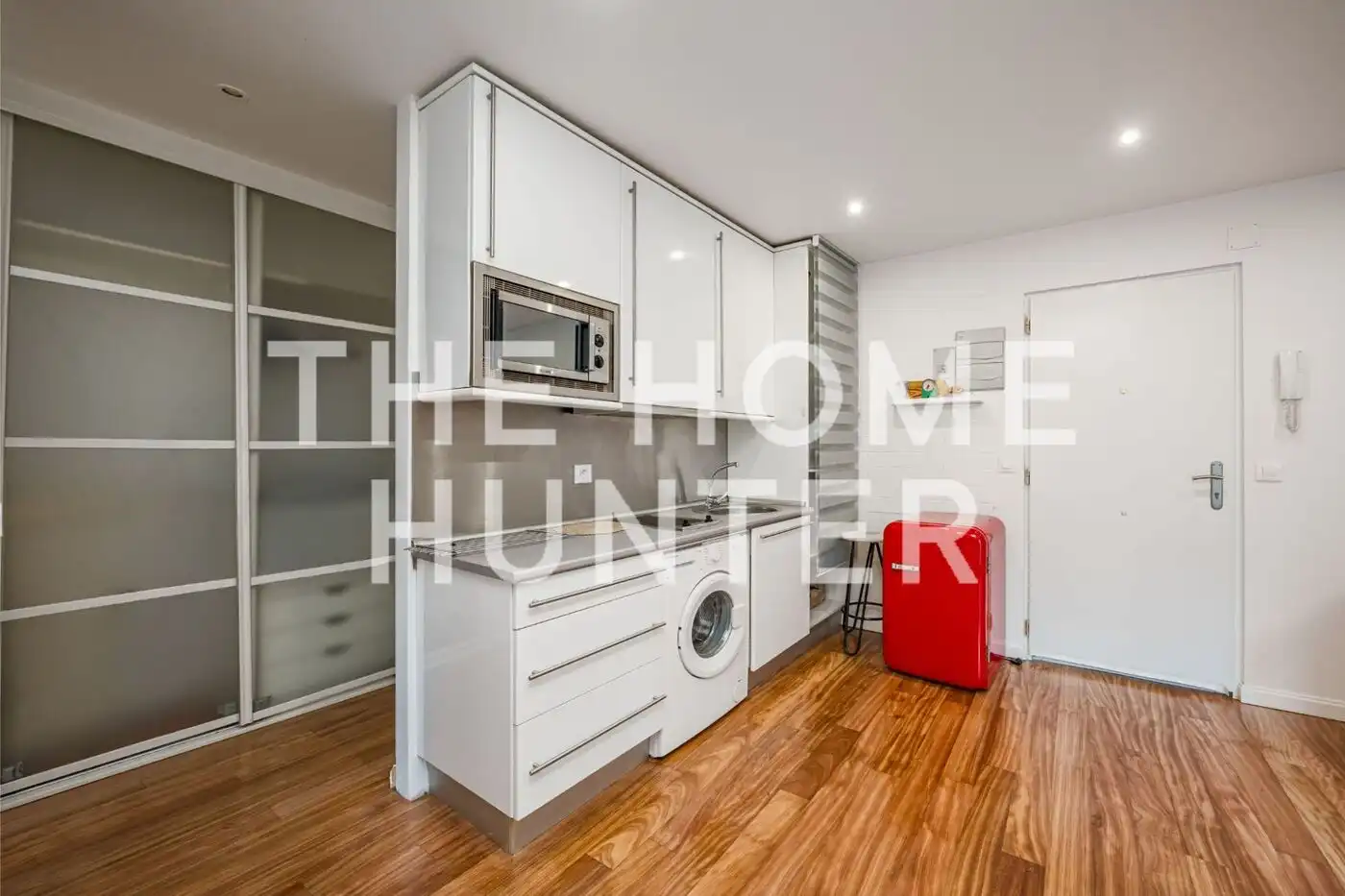 Kitchen of Flat for rent in Madrid  with Air Conditioner, Heating and Furnished